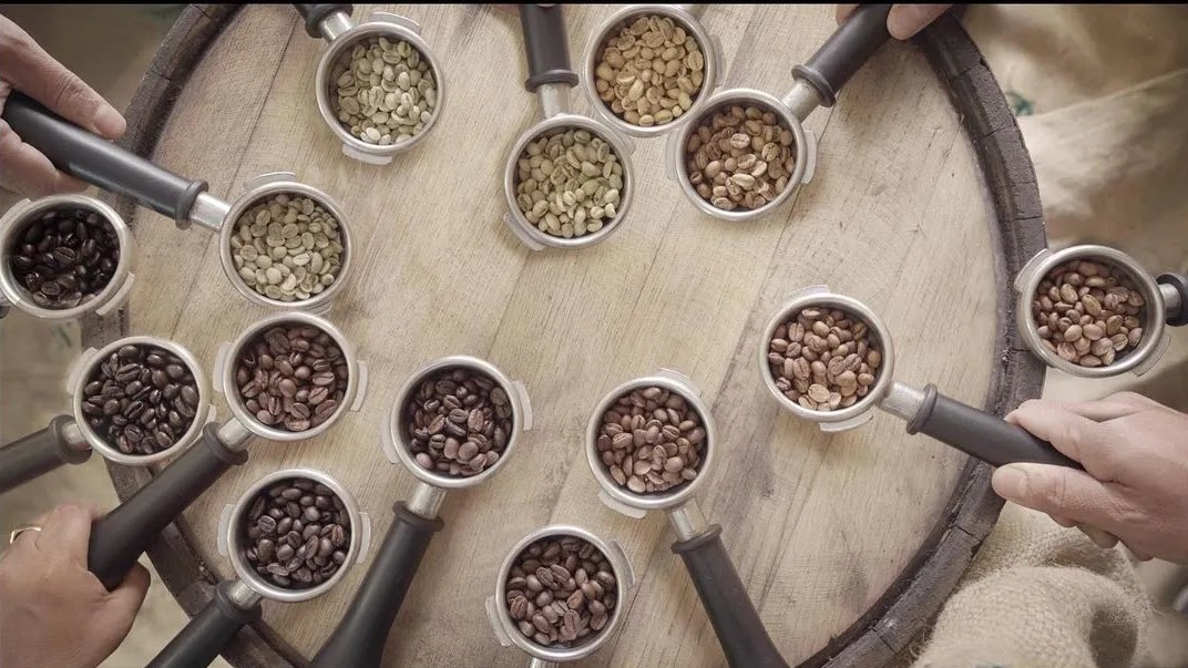 A comprehensive guide to roasting and grinding techniques for new and emerging coffee varieties to bring out their best flavors.