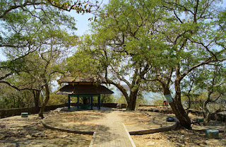 view suasana dari atas pantai benteng portugis jepara