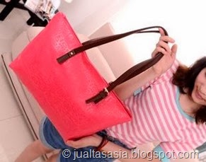 4734 ROSE - 155 ribu - Material PU Leather Bottom Width 43 Cm Height 26 Cm Thickness 13 Cm Weight 0.4