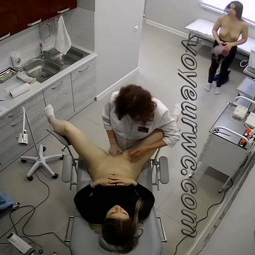 Woman secretly filmed during a Gynecological Examination (Gynecologist Examination 121-125)