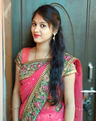 Beautiful Indian women pics