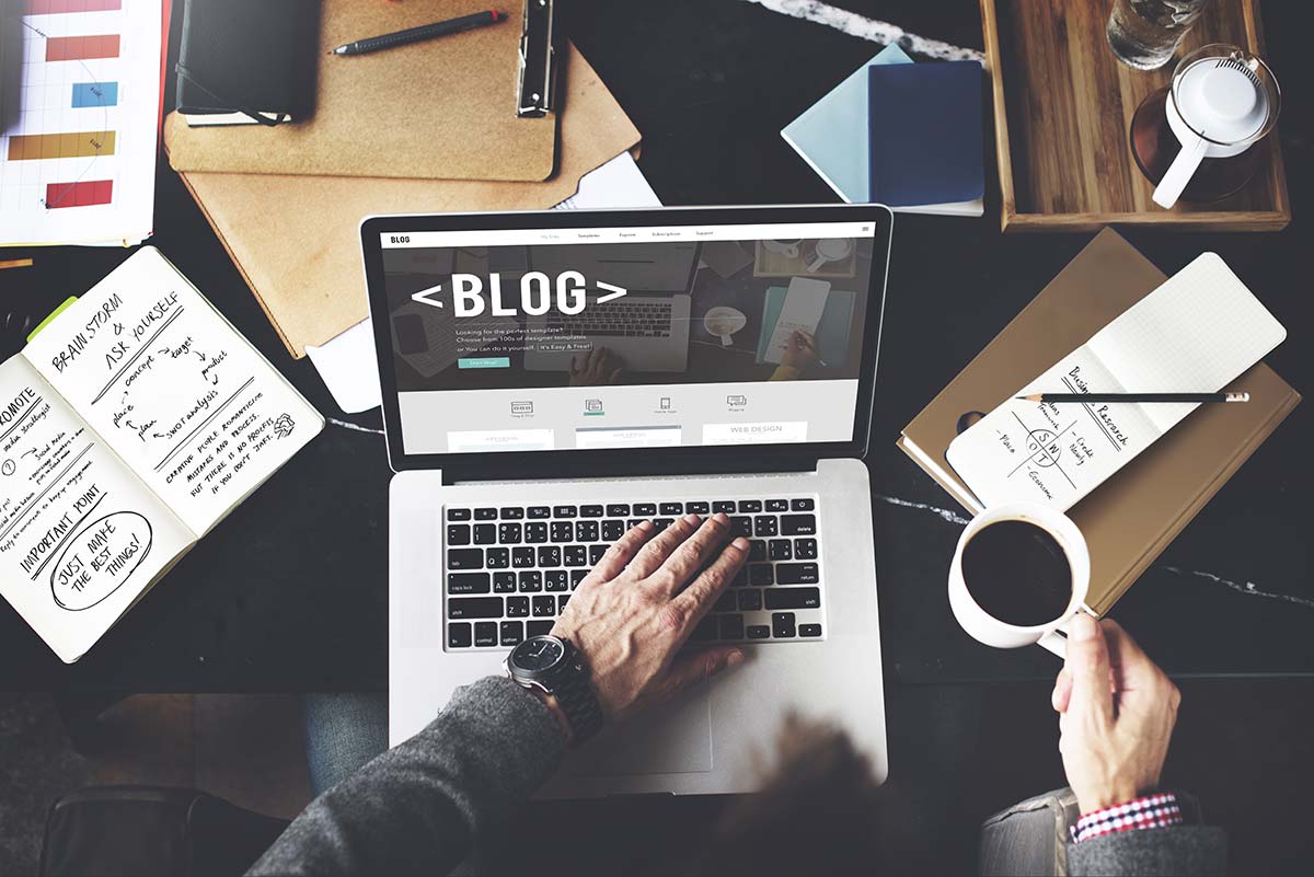 10 raisons pour lesquelles blogger est plus meilleur que WordPress.com  pour la création des blogs gratuits