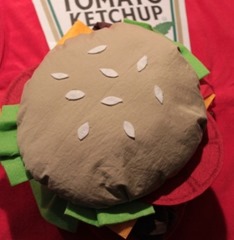 2015_10_27 Costume carnevale hamburger e ketchup (2)