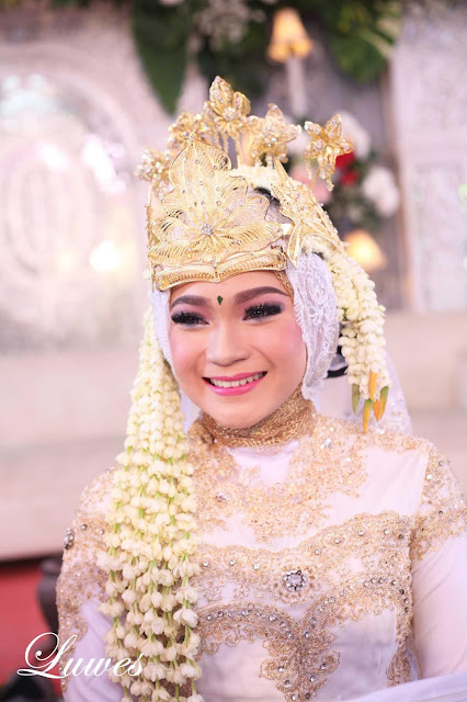 Rias Pengantin makeup artist pengantin adat sunda