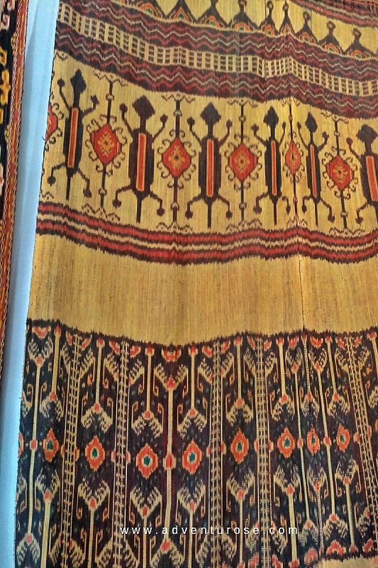 tenun ikat sumba