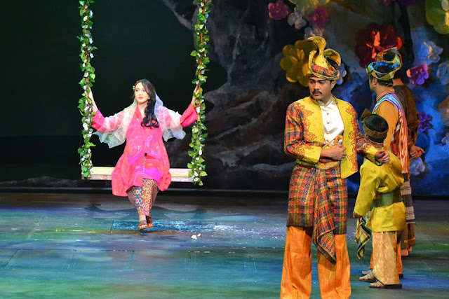 TEATER BAWANG PUTIH BAWANG MERAH DI ISTANA BUDAYA 