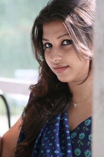 Jeny Bangle Actress