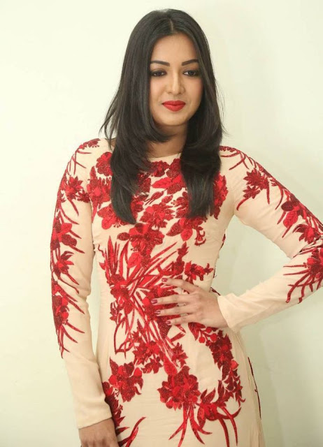 Catherine Tresa latest hot image gallery