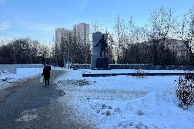 улица Мусы Джалиля, памятник Мусе Джалилю