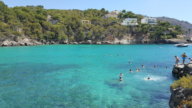 Mallorca, MAjorca, Mayorka, tatil, gezilecek yerler, ispanya, spain, nereye gitmeli, uçak, deniz, beach, cala, gran, ses covetes, es trenc, palma, alcudia, cap de formentor, cala pi, cala dor, ne yemeli, nerede kalmalı