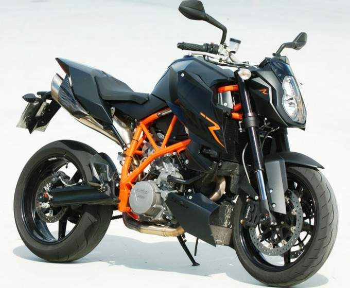 KTM Duke 125 (click to enlarge)