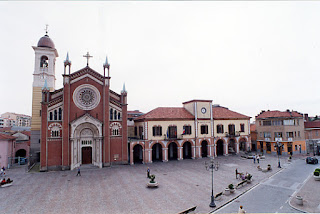 Piazza Umberto I in Orbassano, overlooked by the parish church of San Giovanni Battista