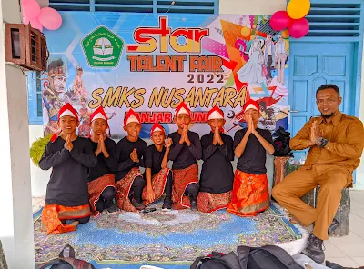Raih Juara 2 Pentas Seni se-Kabupaten Tulang Bawang, Sanggar Seni SMPIT Generasi Berlian Sukses Menampilkan "Tari Kreasi Pelajar Nusantara"