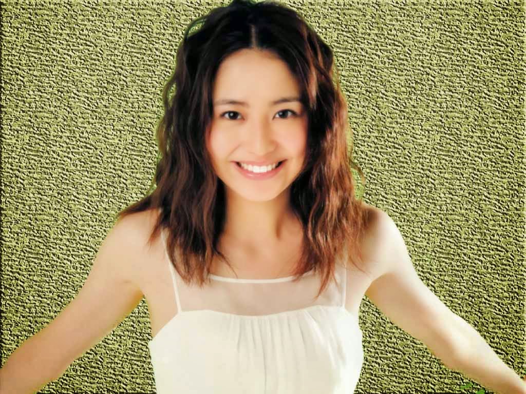 japanese-actress-masami-nagasawa-hot-photos