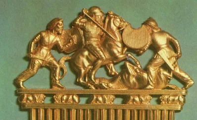 golden crest of the Scythians VII-III centuries. BC is