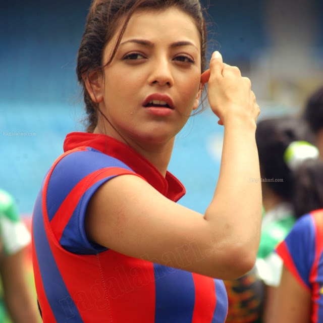 kajal aggarwal stills in jersey