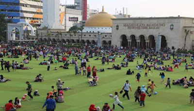 Alun-alun kota Bandung