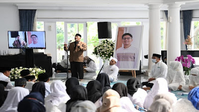 Keluarga Gelar Walimatus Safar, Ridwan Kamil Berangkat ke Tanah Suci 