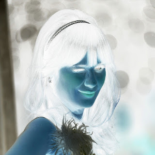 Zooey Deschanel with cam live effect iphone ipad app