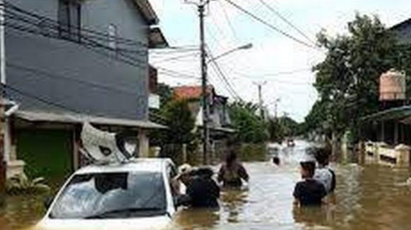 Jakarta Terendam Banjir, Warganet: Tidak Masalah Terpenting Ada JIS Sirkuit Formula E