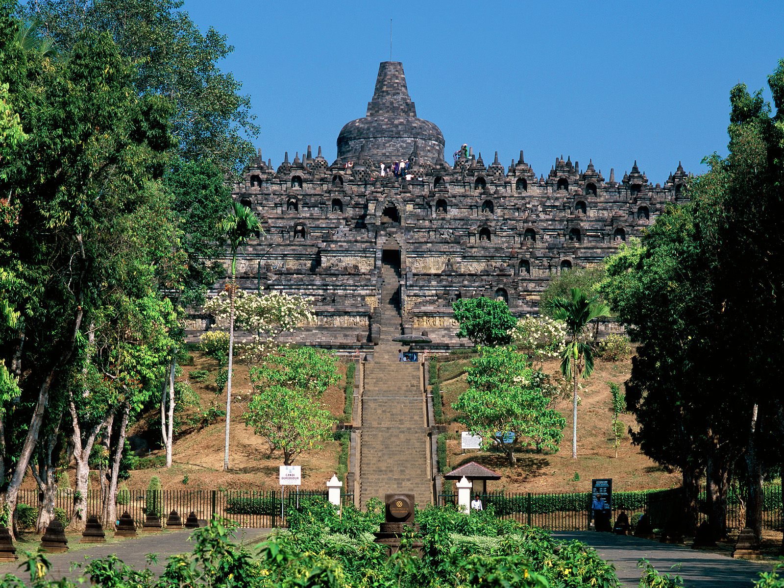 tempat wisata di kota bandung dan sekitarnya