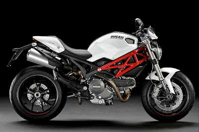 2011 Ducati Monster 796 Sportbike