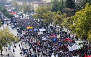 Colegio de Periodistas llama a marchar por derechos de trabajadores y nueva Constitución