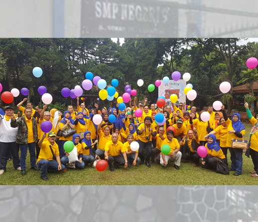 Alumni SMPN 9 Bandung Angkatan 1976 Gelar Reuni di Hotel Cipaku