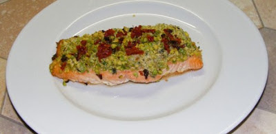 Salmone in crosta di pistacchi.