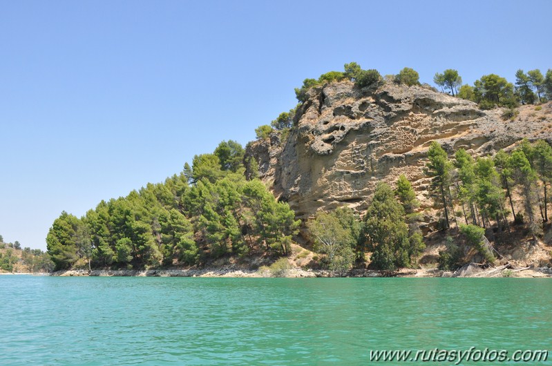 Kayak en el Embalse Conde del Guadalhorce