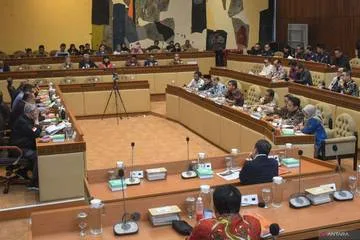 Legislator Pertanyakan Aturan Caleg Siapkan Kendaraan untuk Pemilih