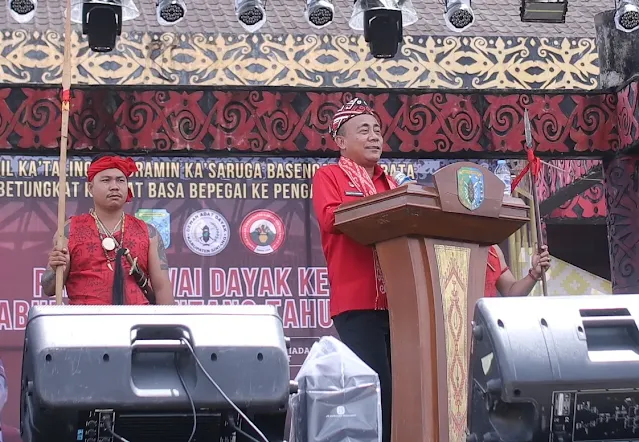 Preserving Identity in a Changing World: Vice Governor Attends Dayak Festival in Sintang