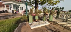  Peringati HUT Ke-75, Persit Kodim Pekalongan Gelar Ziarah Rombongan