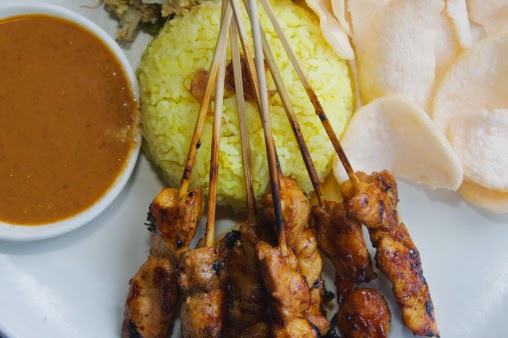 http://dangstars.blogspot.com/2014/10/cara-membuat-sate-kambing-matang-khas-aceh-gurih-mantap.html