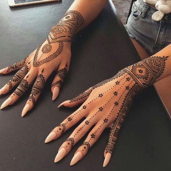 Awesome-henna-tattoo