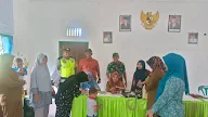 Bhabinkamtibmas Polsek Sipispis Pantau Imunisasi Polio di Desa Marjanji