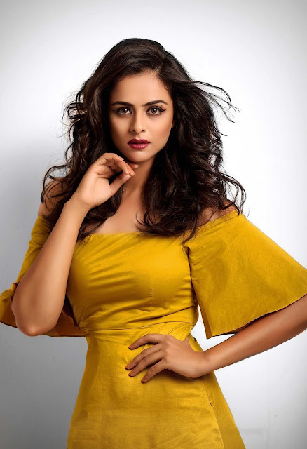 Hot actress prachi tehkan latest photoshoot pics