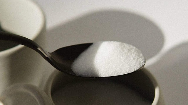 Brain scans reveal how artificial sweeteners sabotage your diet