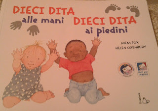 Dieci dita alle mani dieci dita ai piedini 