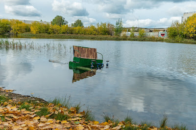 Сломанный водный велосипед