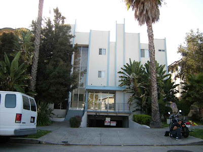 Albert Dekker's Torture Chamber Apartment