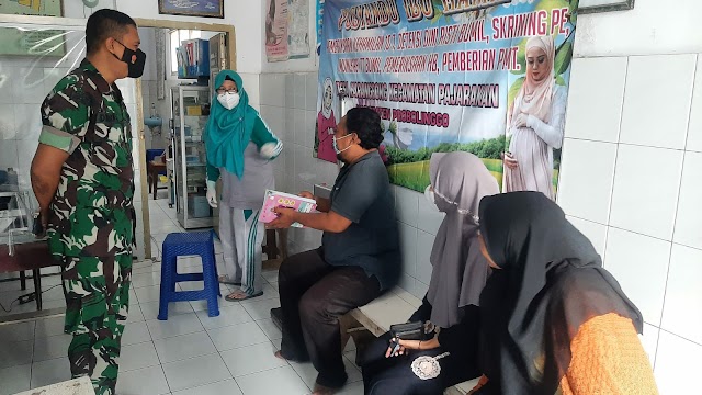 Koramil Pajarakan Kawal Pelaksanaan Vaksinasi COVID-19