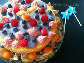 Naked Cake de laranja com ganache de frutas diversas