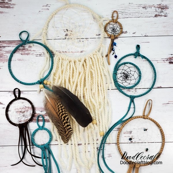 20 Pcs DIY Dream Catcher Supplies Kit for Kids with Hoop Rings, Moons,  Stars, Hearts, White String, Bohemian Style Wall Decor 