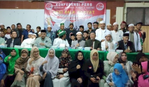 FPI, Alumni PA 212 Tolak Kenaikan Harga BBM dan Tuntut Jokowi Mundur