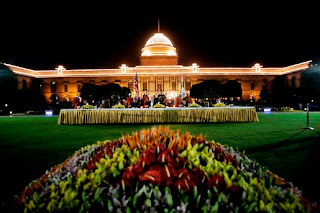 Rashtrapati Bhawan at night