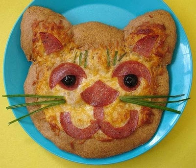 Pizza Art Seen On www.coolpicturegallery.us