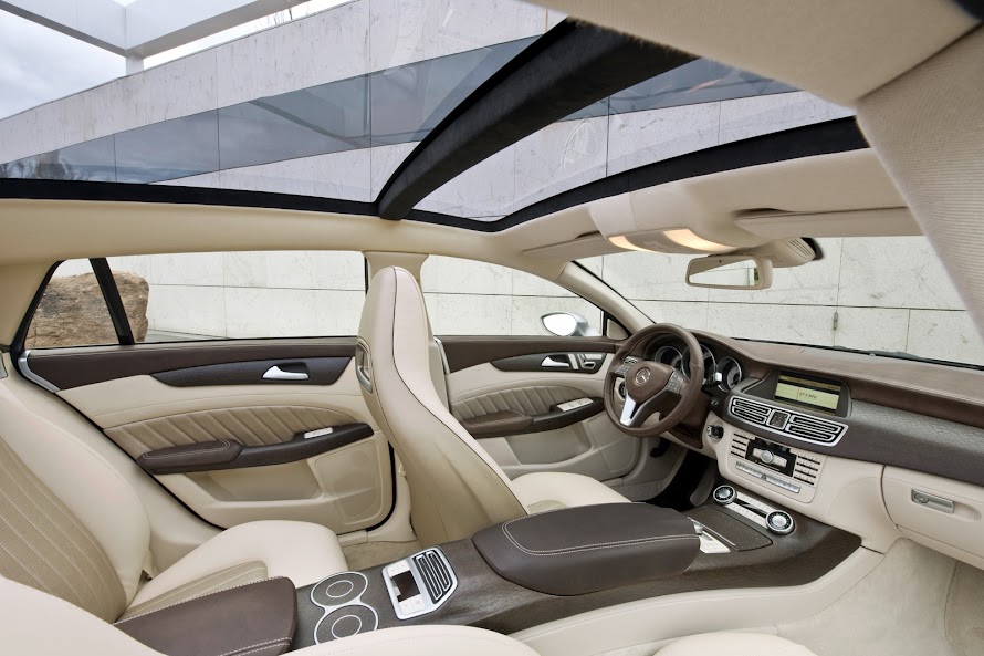 Mercedes-Benz CLS Shooting Brake Interior Detail