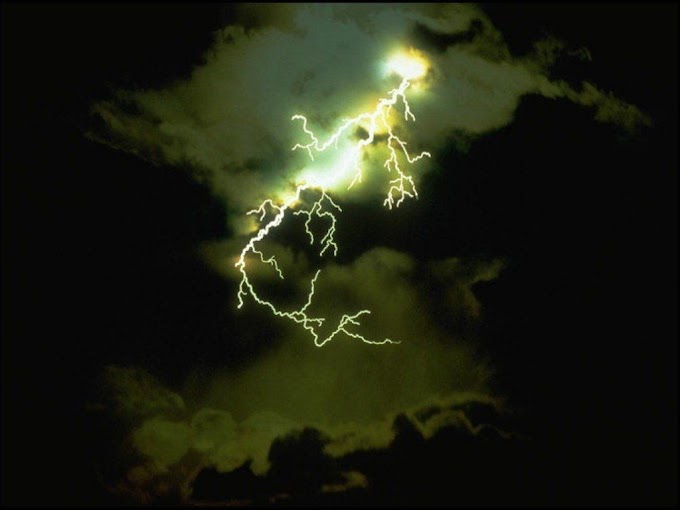 Amazing Pic of Lightening