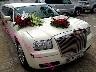 Xe cưới xe hoa limousine giá rẻ